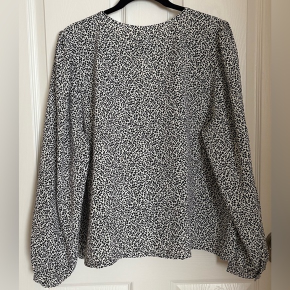 A New Day Women's Blouse - Picture 3 of 3